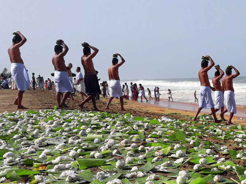A uniform fee will be fixed for the Karkidaka Vav Bali Tharpanam.